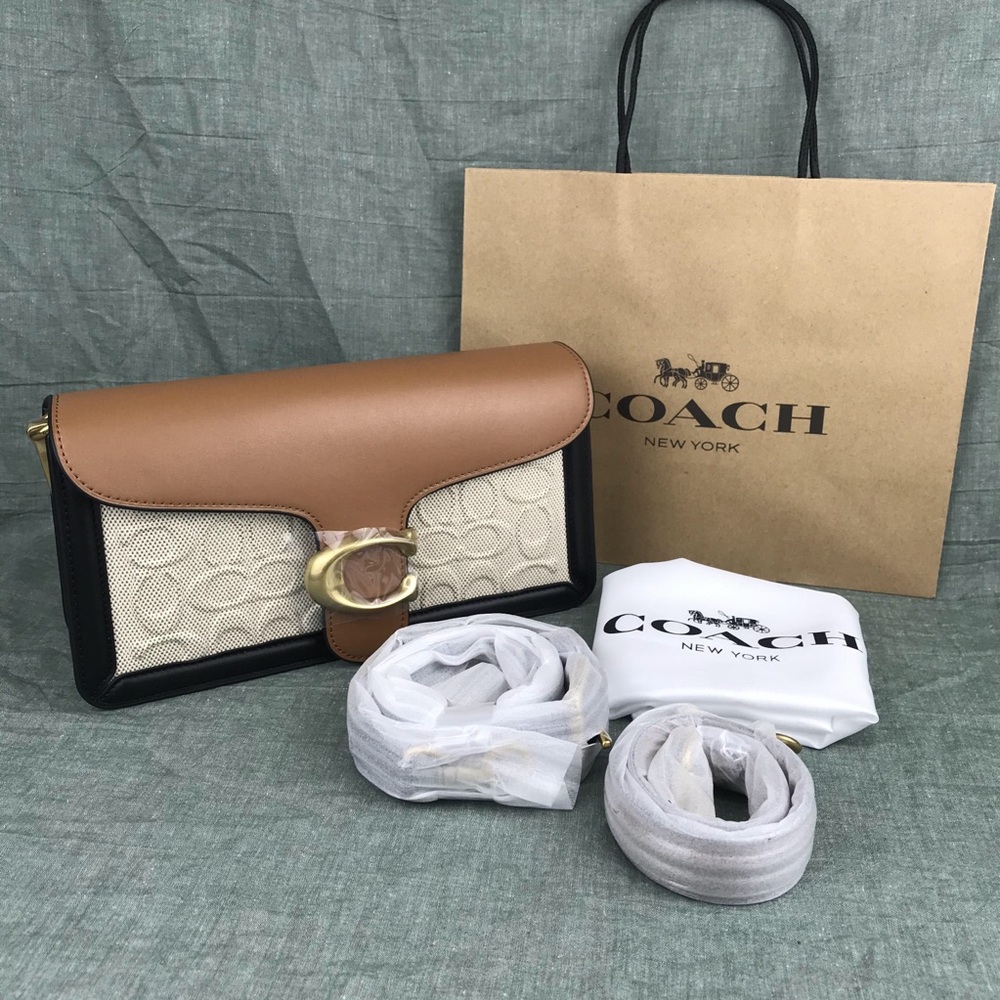 NWOT Coach Tabby Shoulder Bag